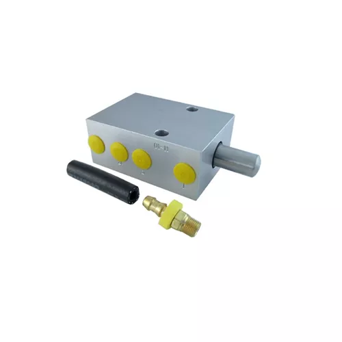 880-152-11 - Brake Interlock Valve, 4 port, 1/8 NPT
